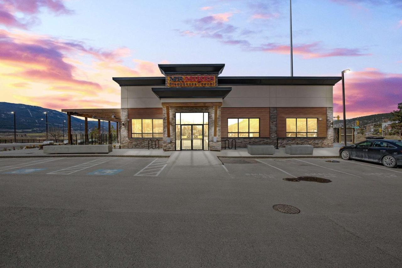 Best Western Plus Merritt Hotel Extérieur photo